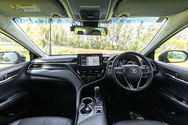 2021 Toyota Camry SX AXVH70R