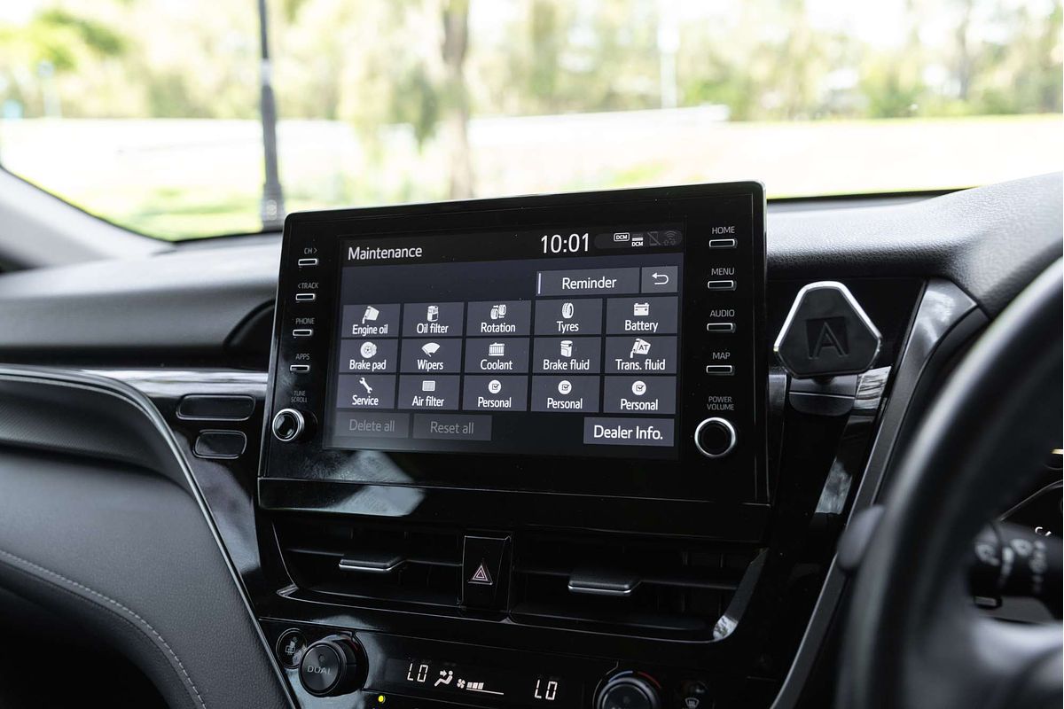 2021 Toyota Camry SX AXVH70R