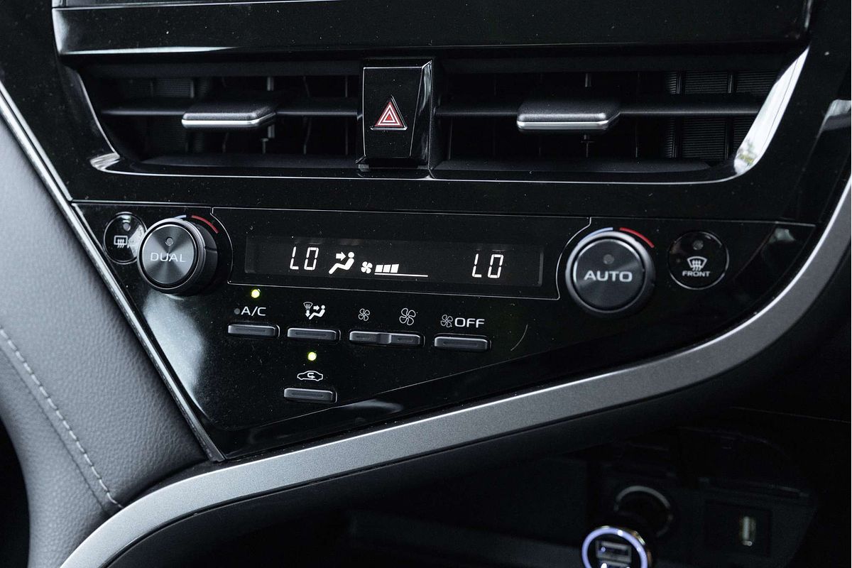 2021 Toyota Camry SX AXVH70R