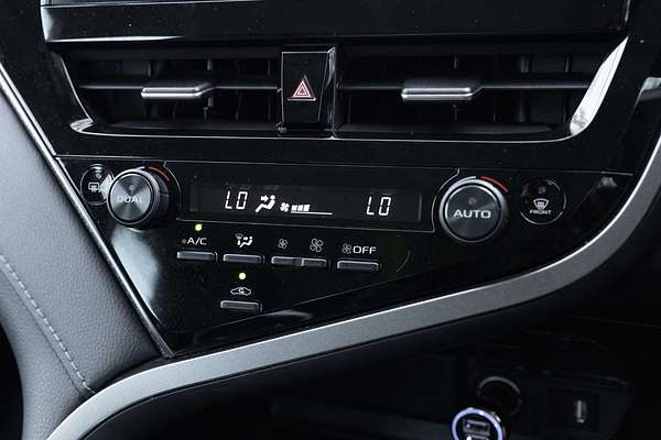 2021 Toyota Camry SX AXVH70R