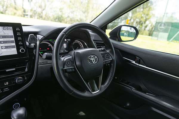 2021 Toyota Camry SX AXVH70R