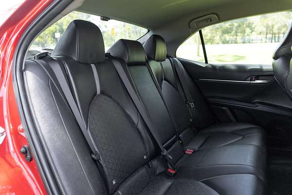 2021 Toyota Camry SX AXVH70R