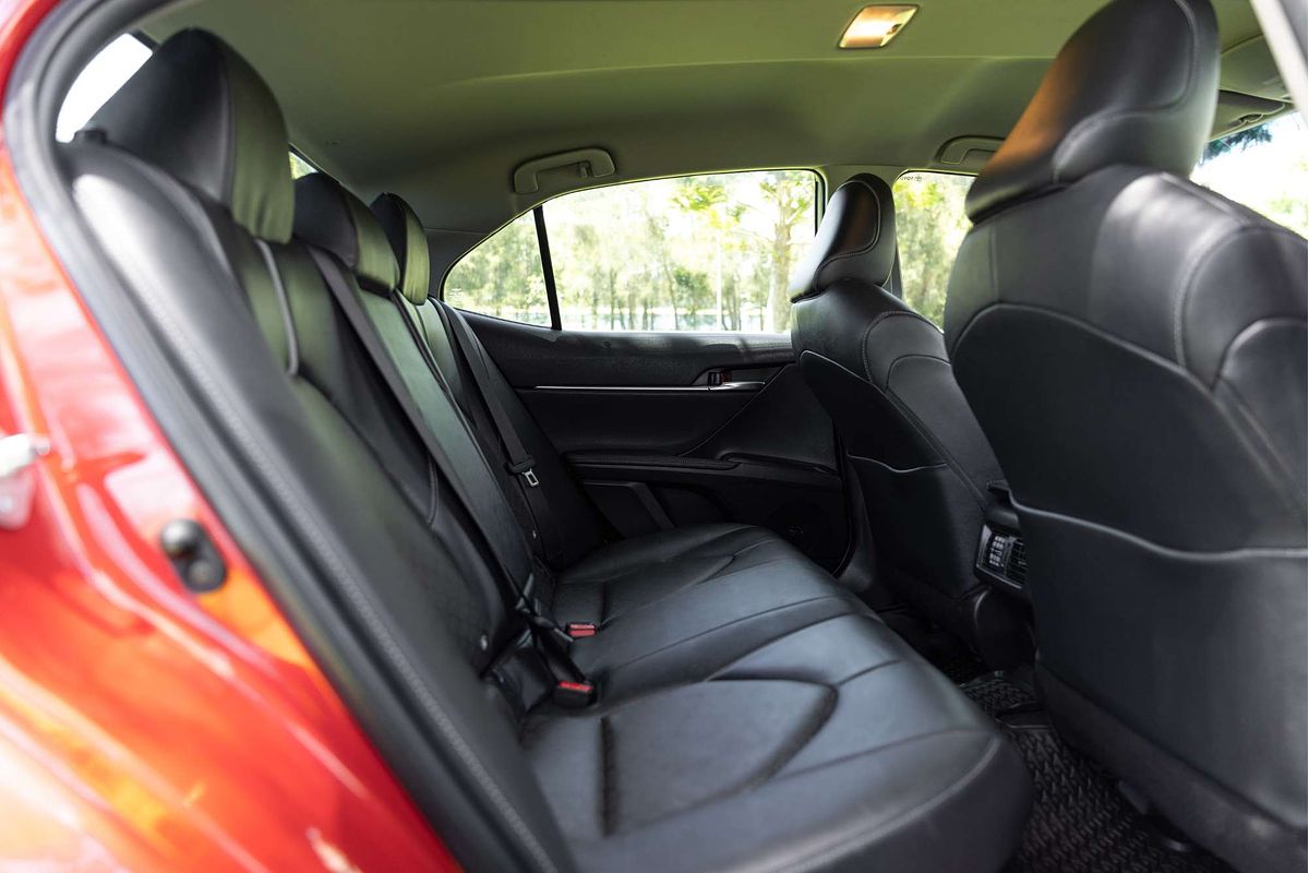 2021 Toyota Camry SX AXVH70R