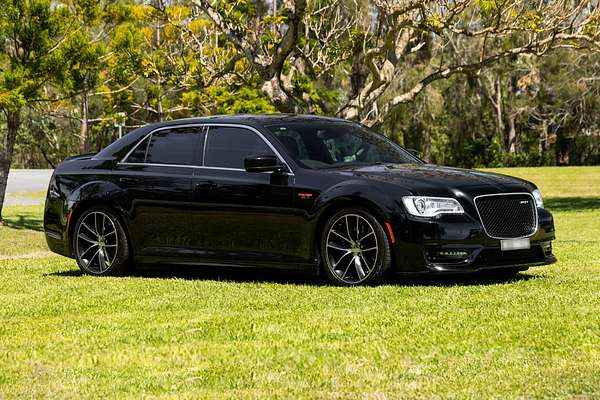 2017 Chrysler 300 SRT Core LX