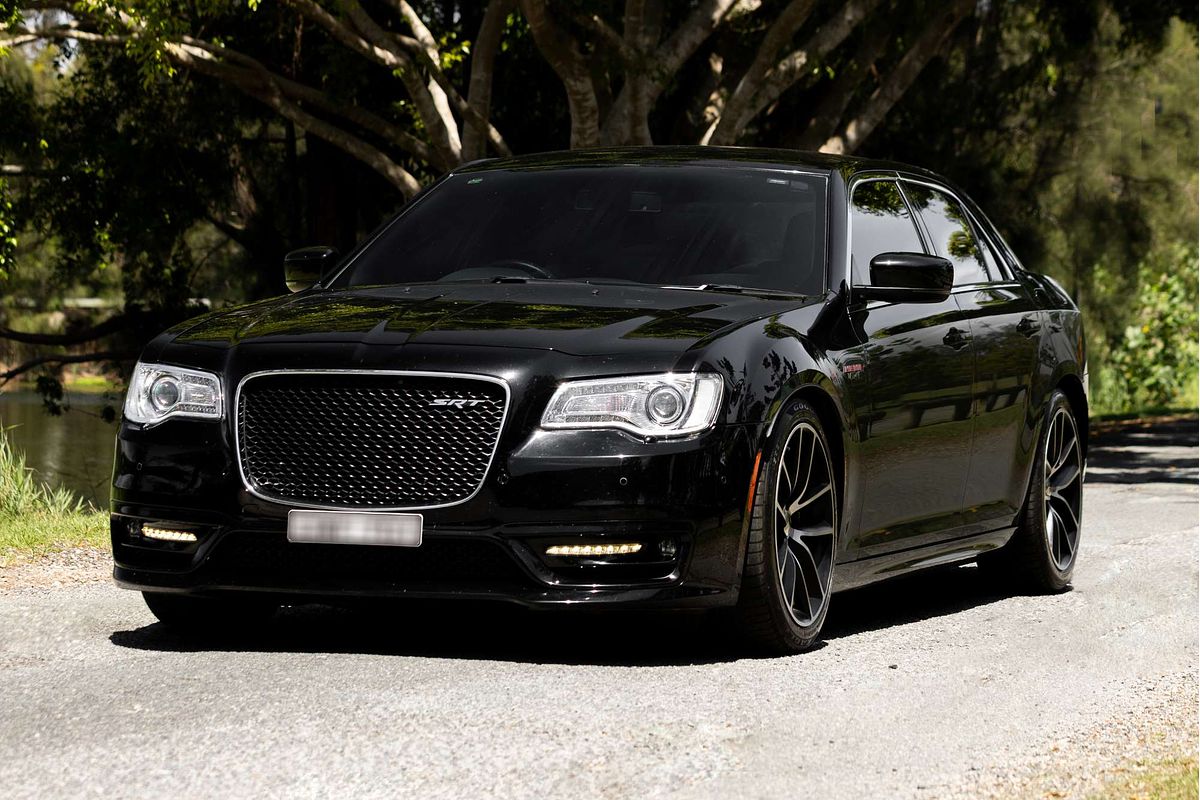 2017 Chrysler 300 SRT Core LX