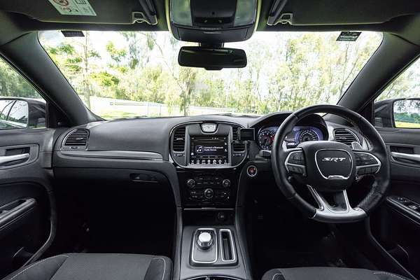 2017 Chrysler 300 SRT Core LX