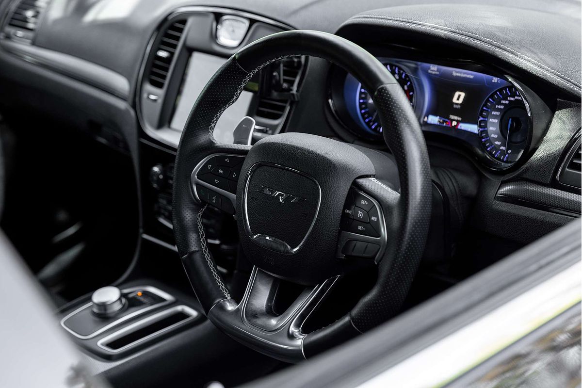 2017 Chrysler 300 SRT Core LX