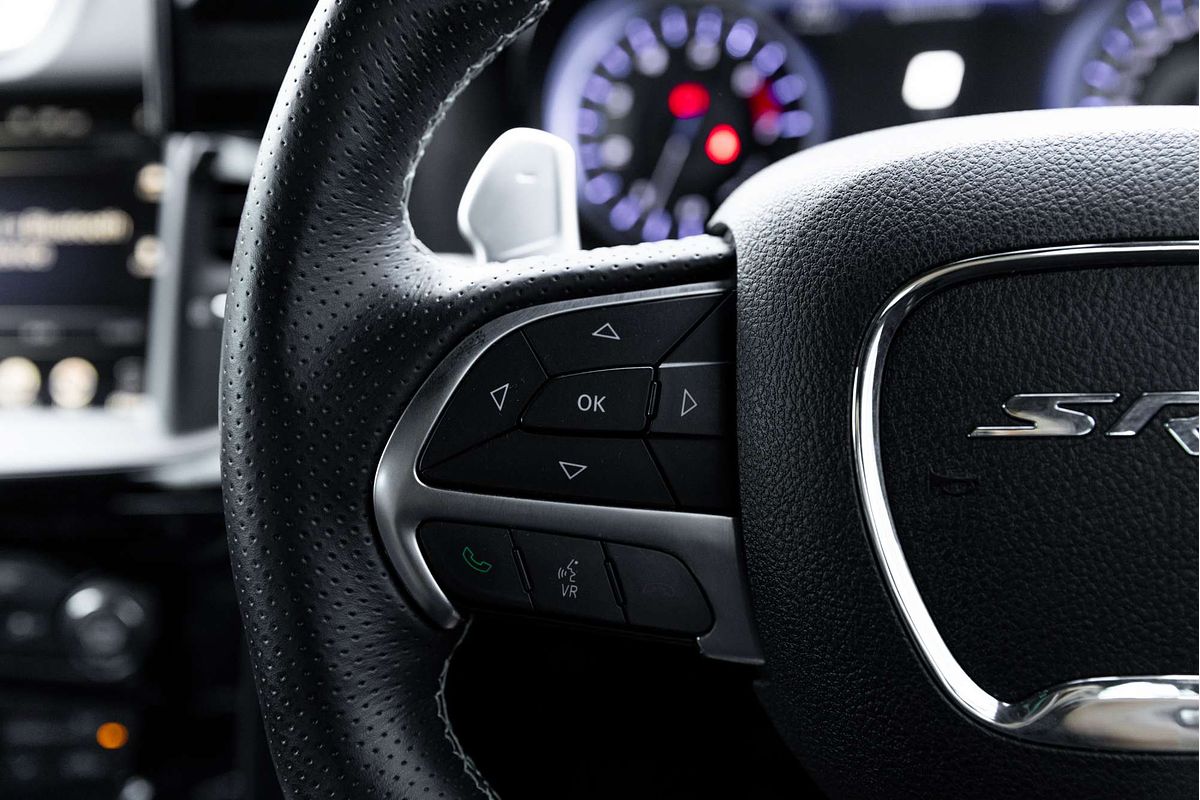 2017 Chrysler 300 SRT Core LX