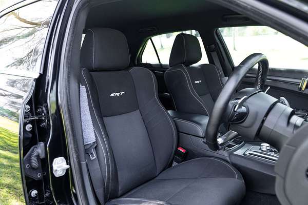 2017 Chrysler 300 SRT Core LX