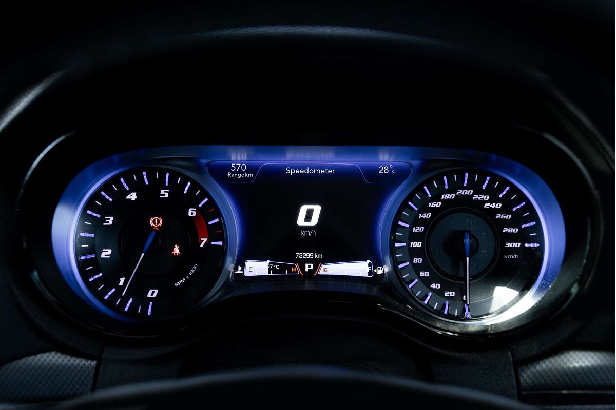 2017 Chrysler 300 SRT Core LX