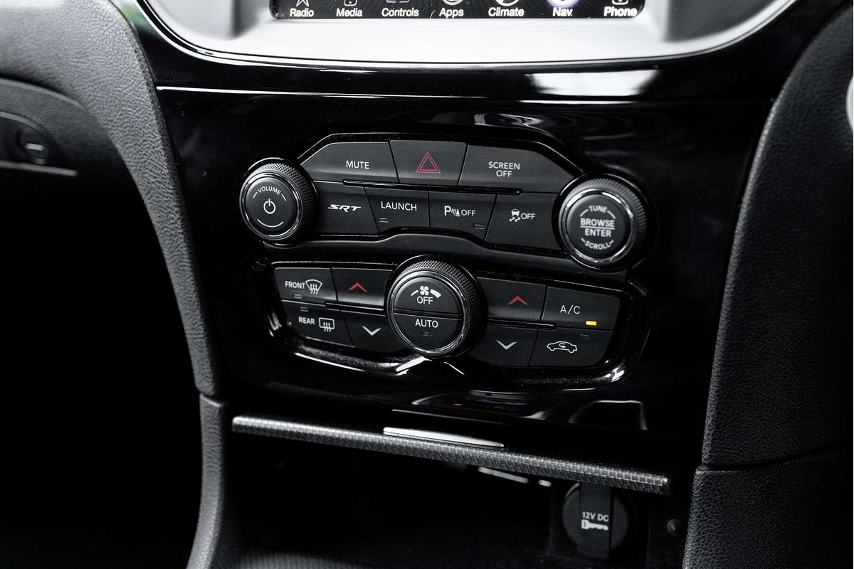 2017 Chrysler 300 SRT Core LX