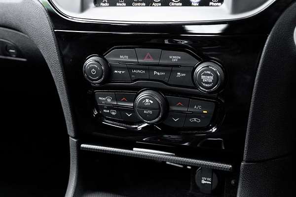 2017 Chrysler 300 SRT Core LX