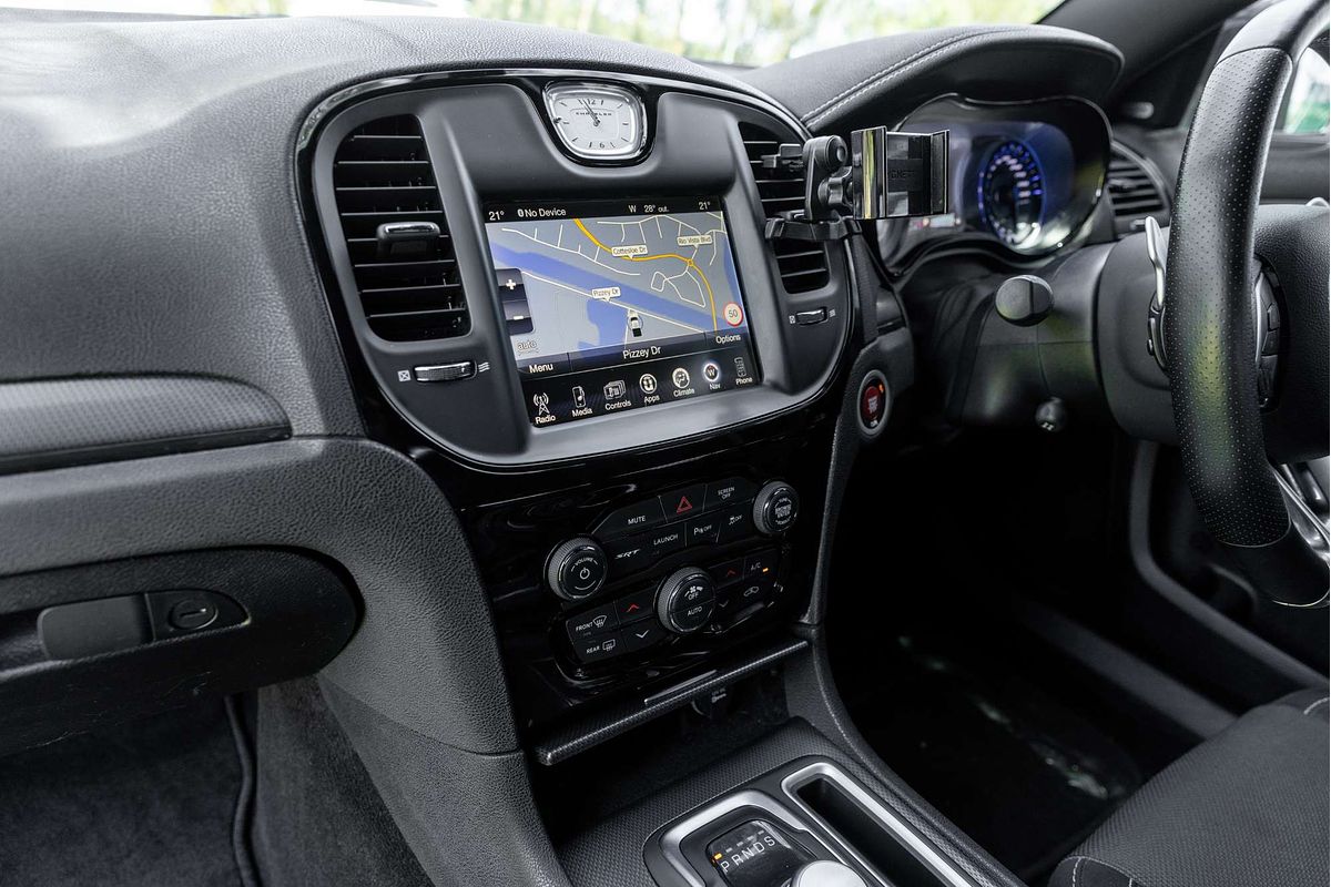 2017 Chrysler 300 SRT Core LX