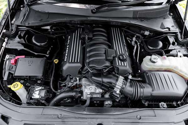 2017 Chrysler 300 SRT Core LX