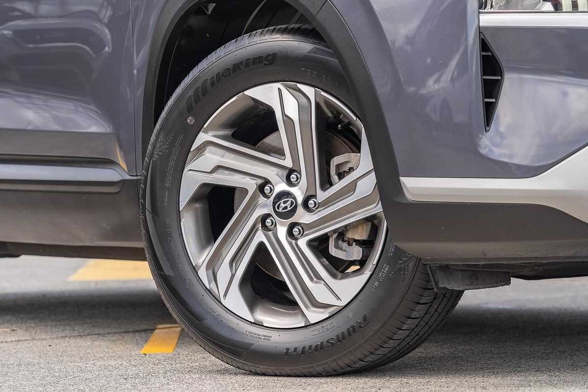 2021 Hyundai Santa Fe Active TM.V3