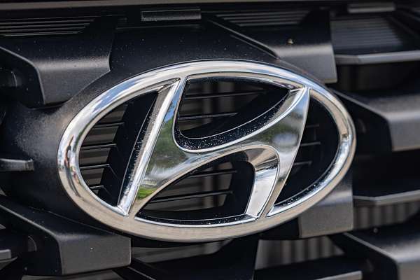 2021 Hyundai Santa Fe Active TM.V3