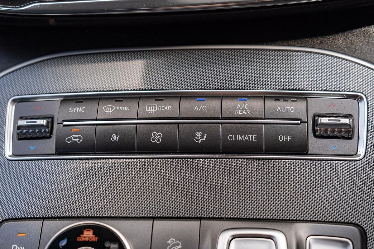 2021 Hyundai Santa Fe Active TM.V3