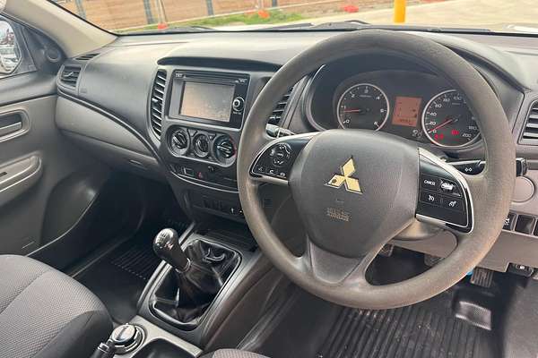 2016 Mitsubishi Triton GLX+ MQ 4X4