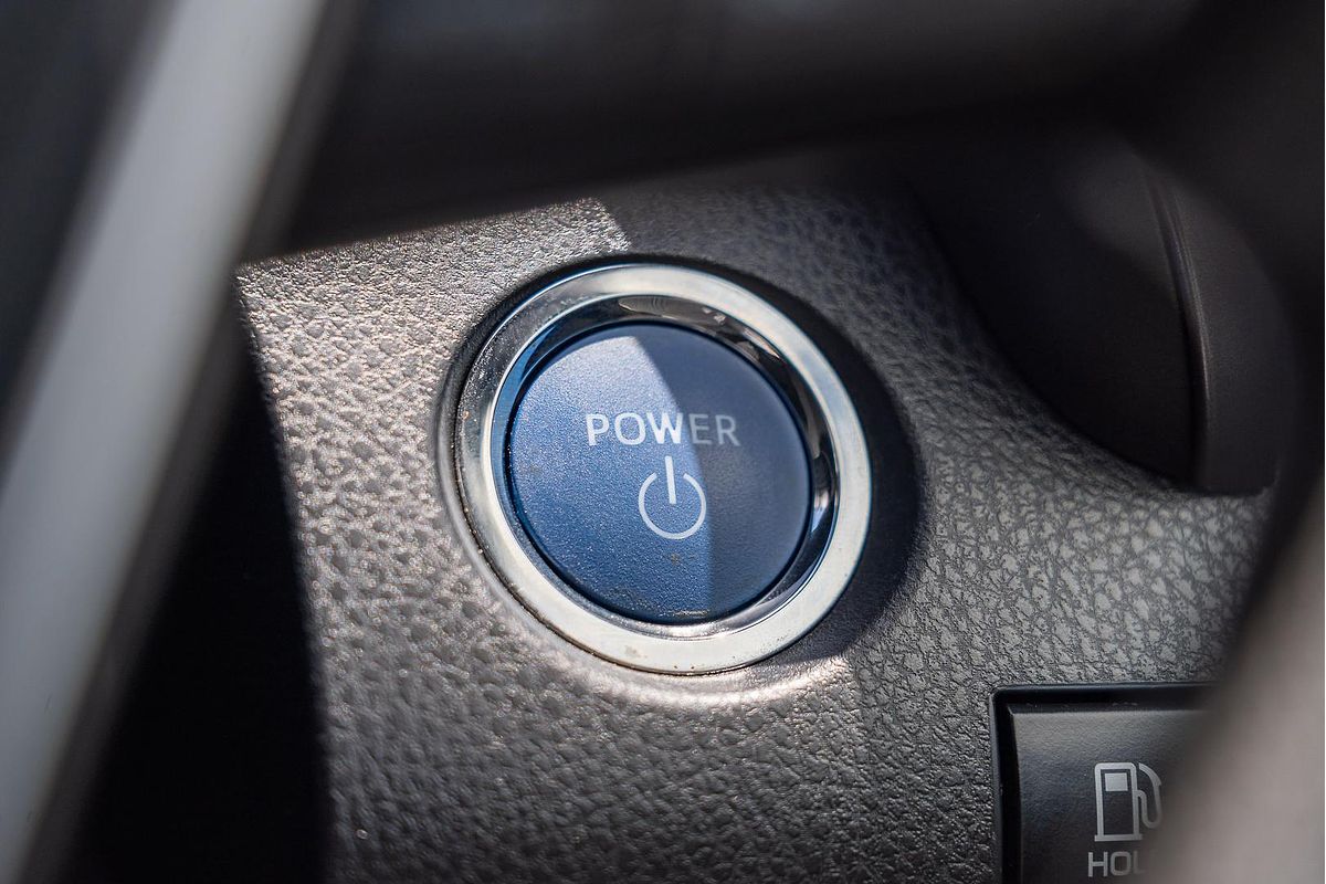 2023 Toyota Camry Ascent AXVH70R