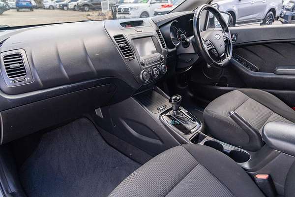 2017 Kia Cerato Sport YD