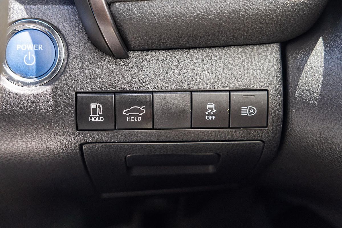 2023 Toyota Camry Ascent AXVH70R