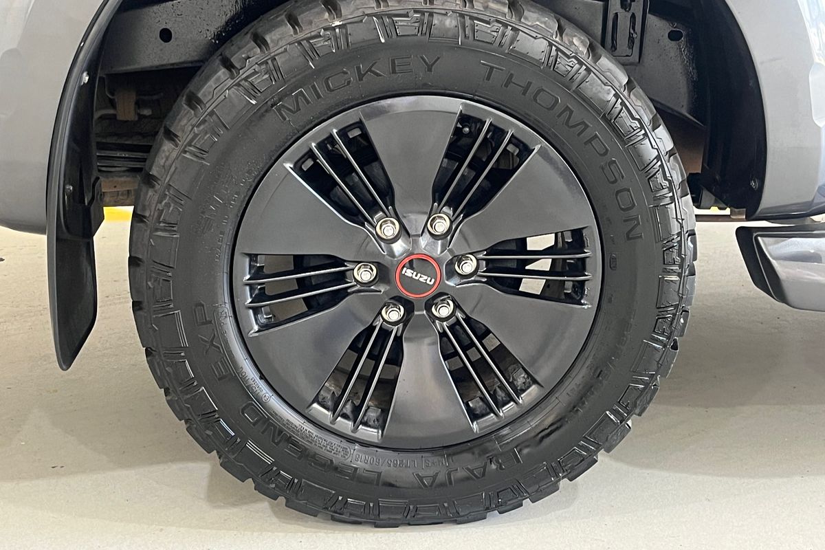 2022 Isuzu D-MAX SX 4X4