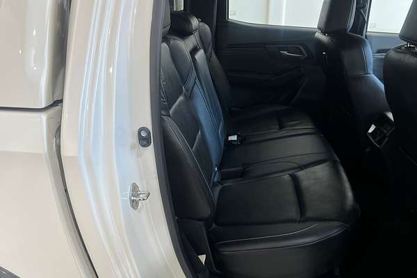 2022 Isuzu D-MAX SX 4X4