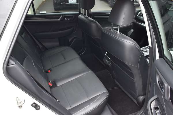 2020 Subaru Outback 2.5i Premium 5GEN