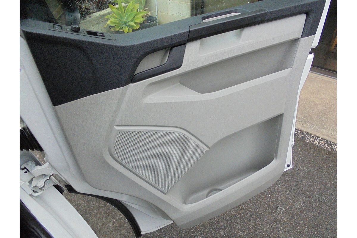 2018 Volkswagen Transporter TDI340 T6 SWB