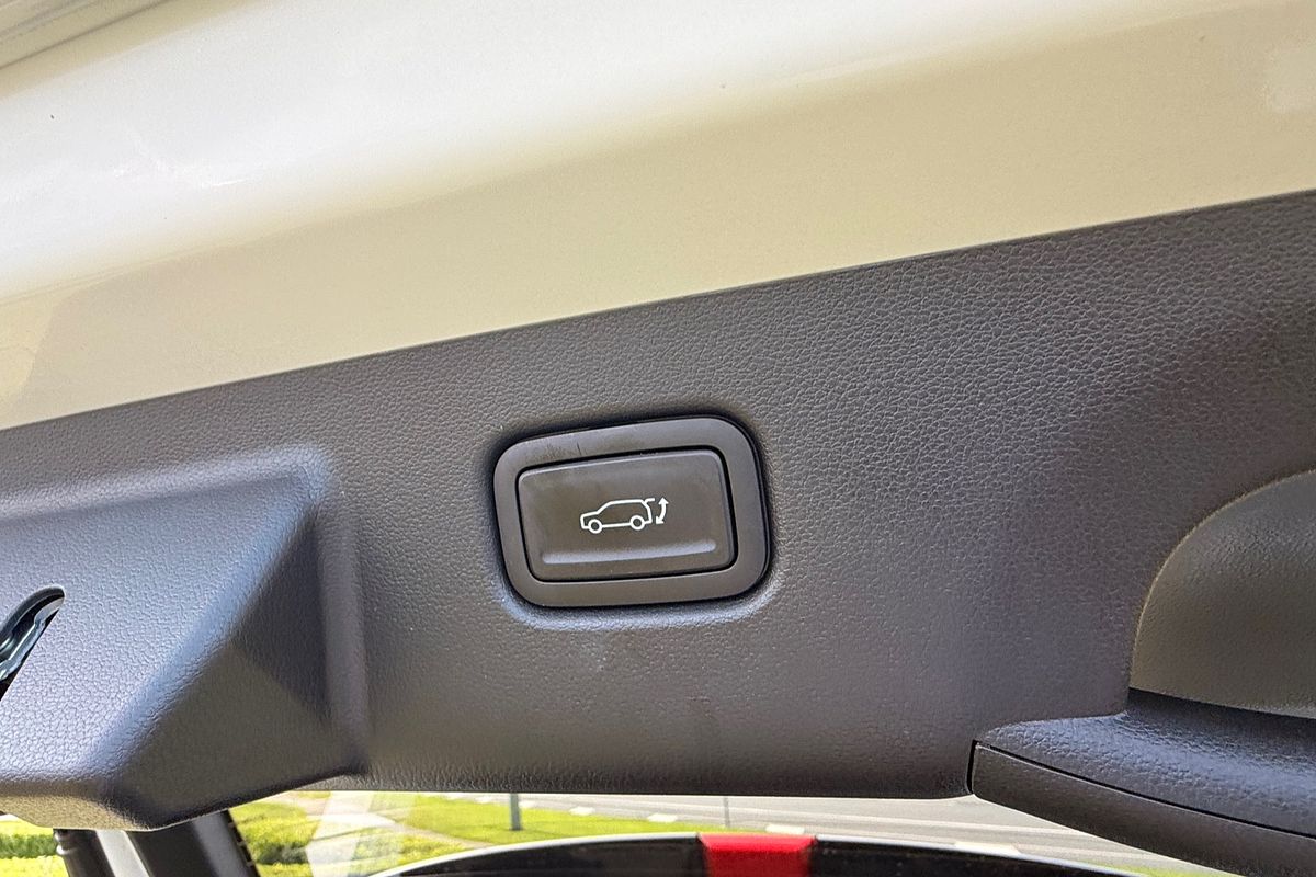 2024 Hyundai Kona Hybrid Premium SX2.V1