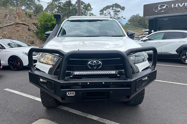 2022 Toyota Hilux SR GUN126R