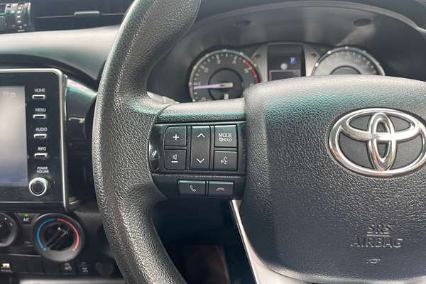 2022 Toyota Hilux SR GUN126R