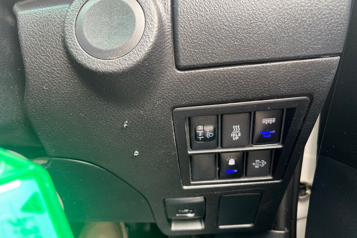 2022 Toyota Hilux SR GUN126R