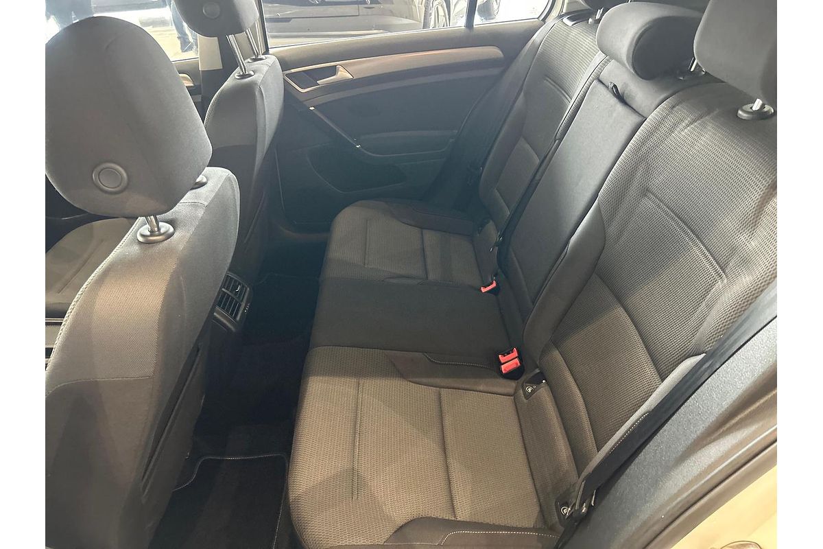 2014 Volkswagen Golf 90TSI Comfortline 7