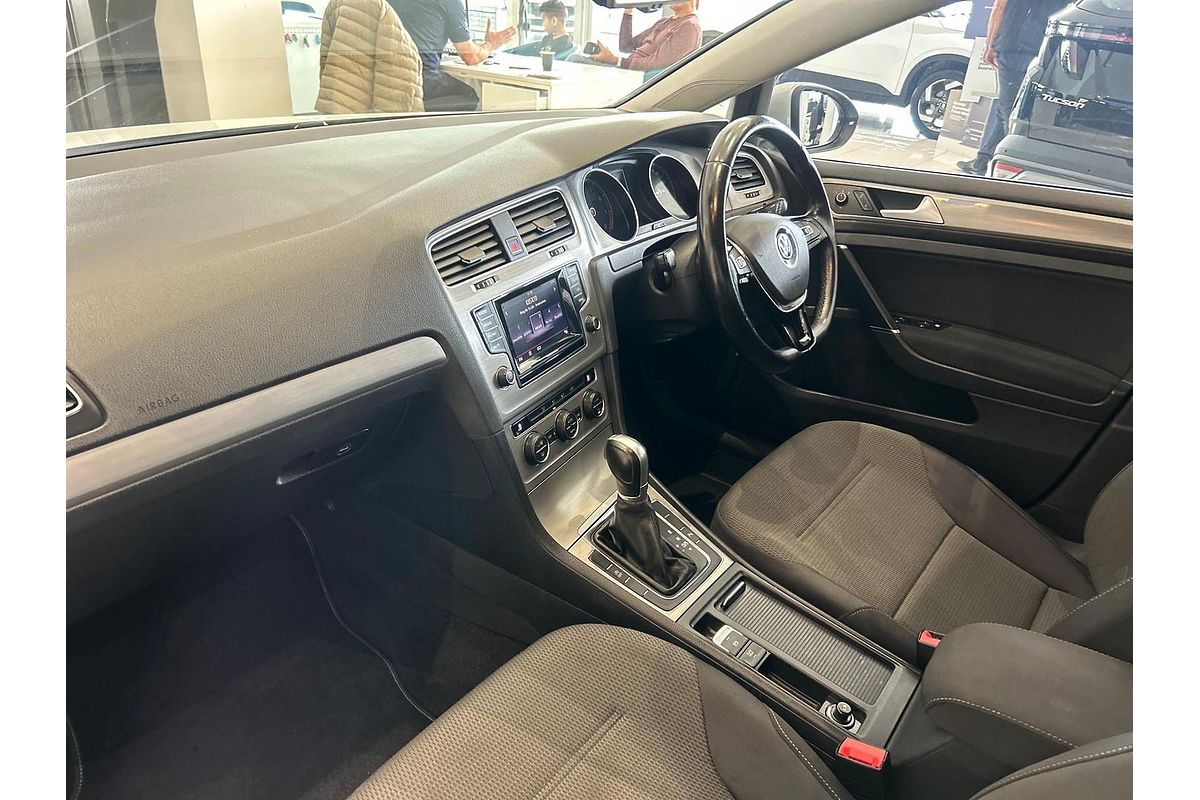 2014 Volkswagen Golf 90TSI Comfortline 7
