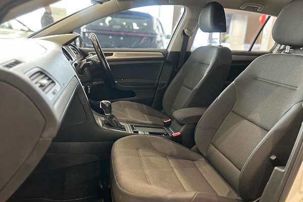 2014 Volkswagen Golf 90TSI Comfortline 7