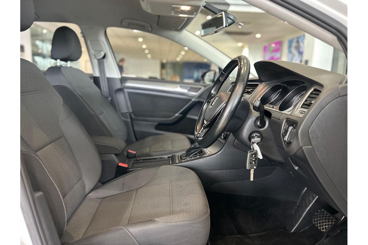 2014 Volkswagen Golf 90TSI Comfortline 7
