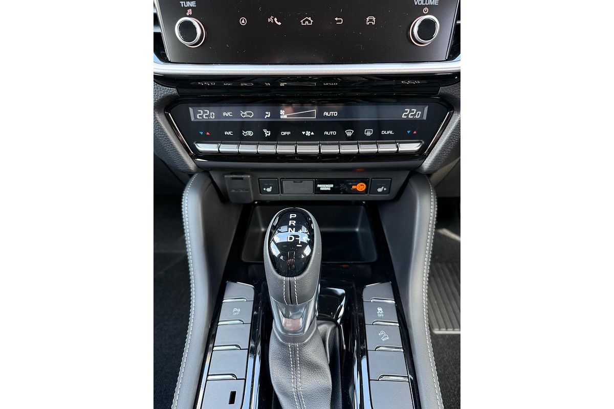 2025 Isuzu MU-X LS-T