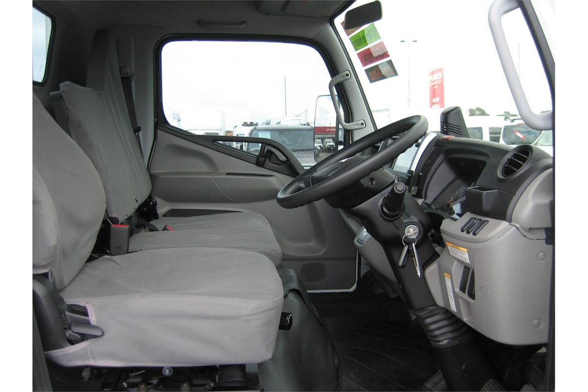 2024 Fuso Canter 515 4x2