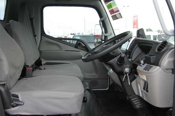 2024 Fuso Canter 515 4x2