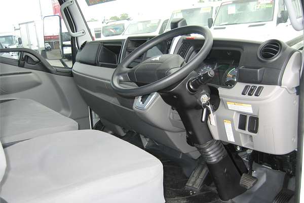 2024 Fuso Canter 515 4x2