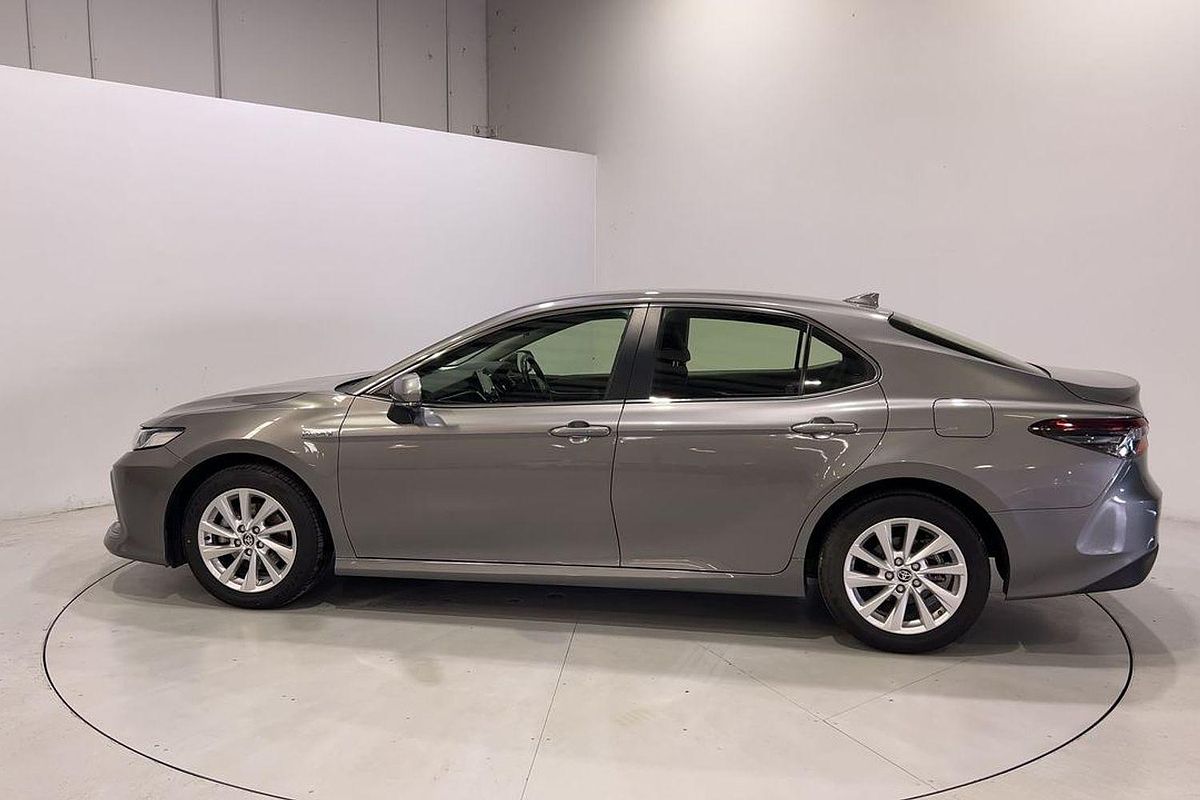 2024 Toyota Camry Ascent AXVH70R