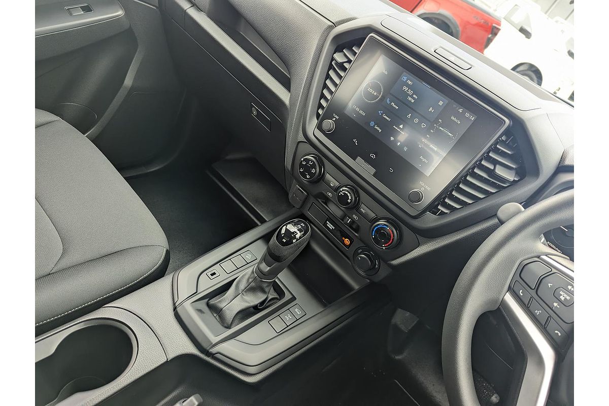 2025 Isuzu D-MAX SX 4X4