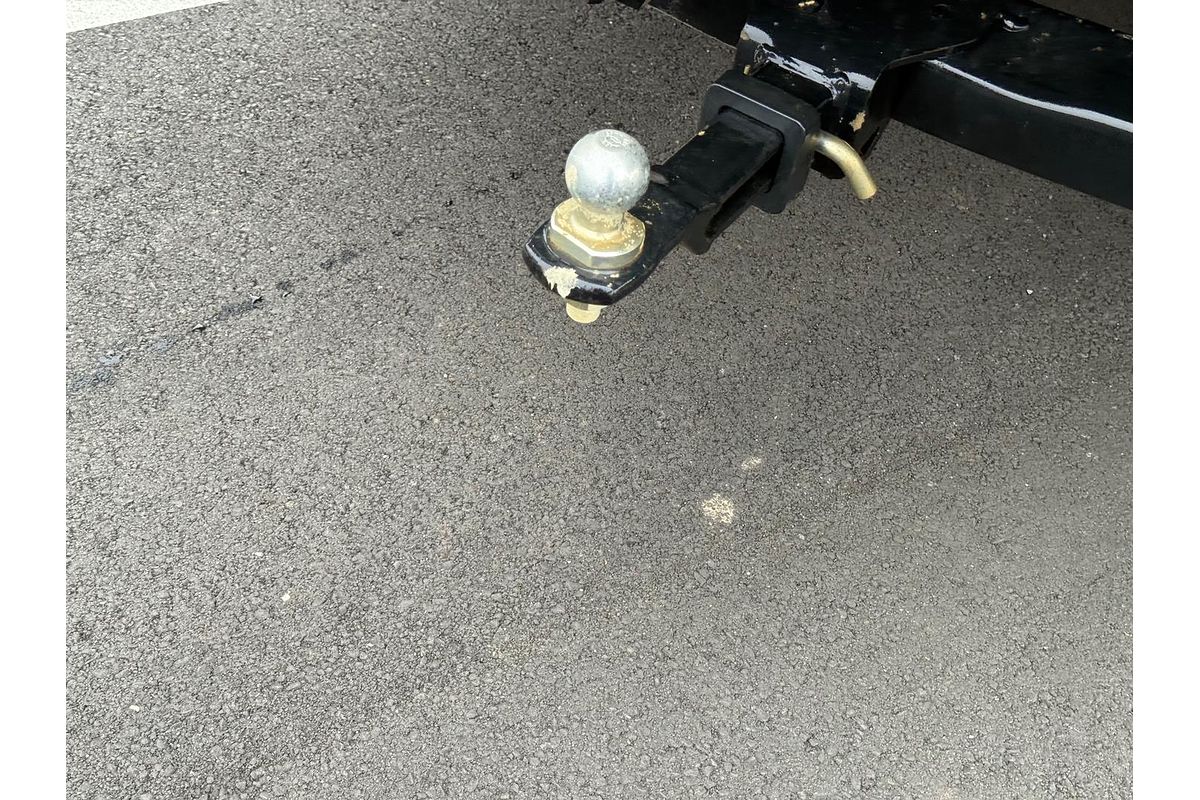 2022 Toyota Hilux Workmate TGN121R Rear Wheel Drive