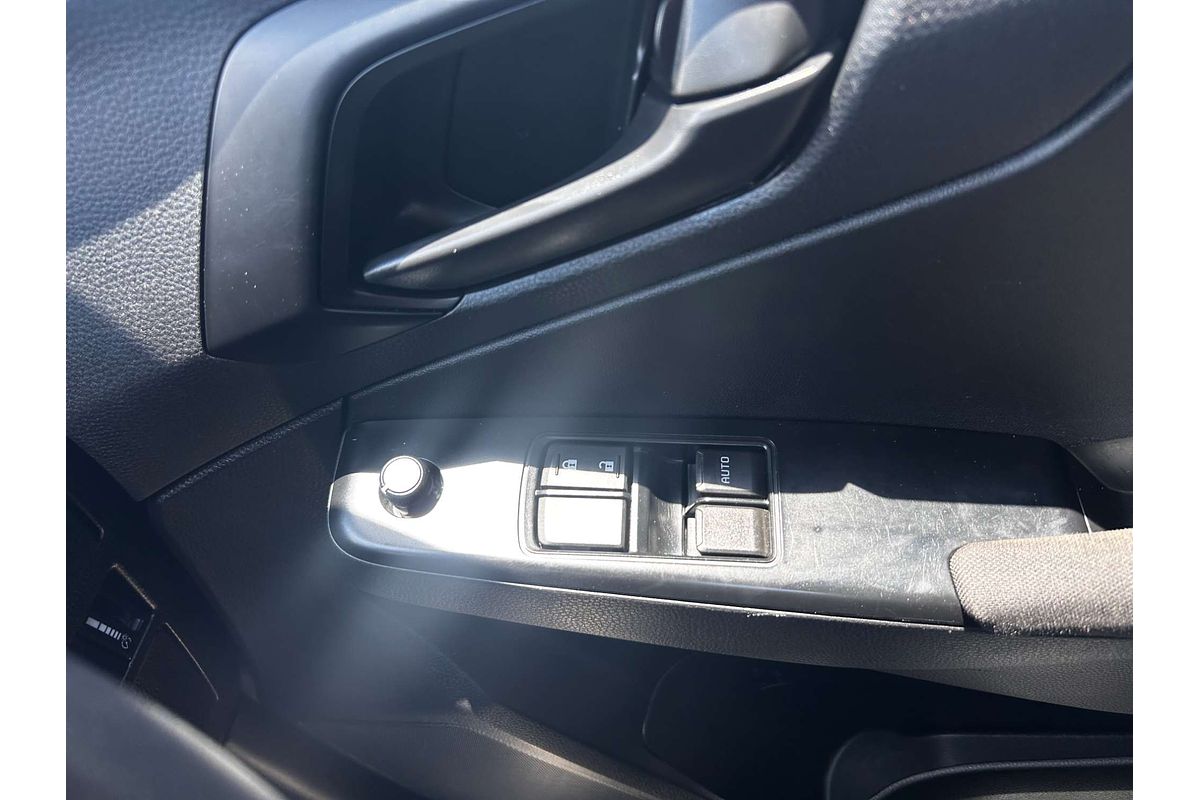 2022 Isuzu D-MAX SX High Ride Rear Wheel Drive