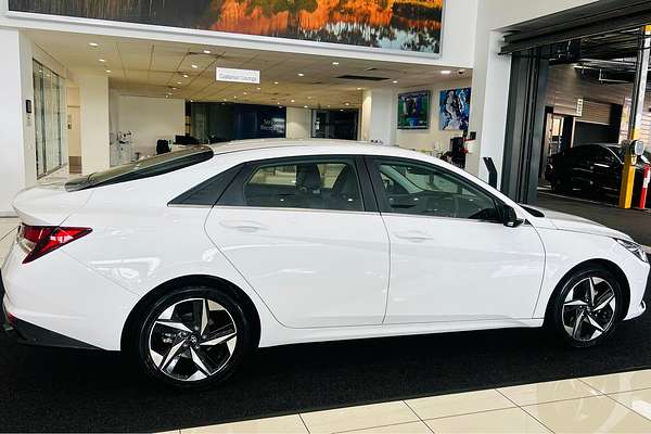 2022 Hyundai i30 Active CN7.V1