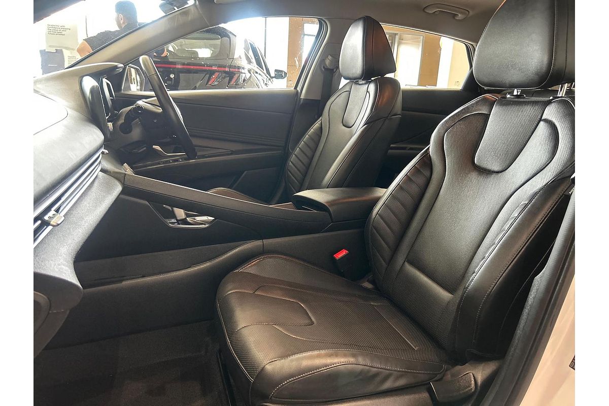 2022 Hyundai i30 Active CN7.V1