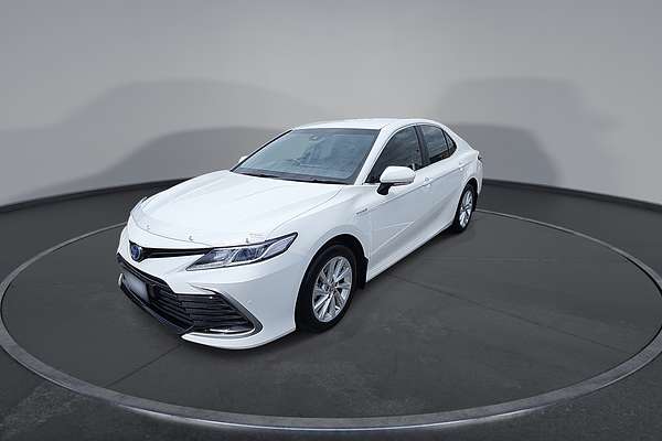 2024 Toyota Camry Ascent AXVH70R