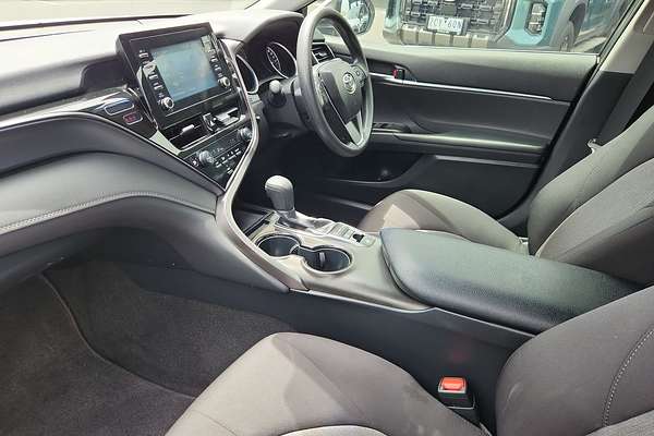 2024 Toyota Camry Ascent AXVH70R