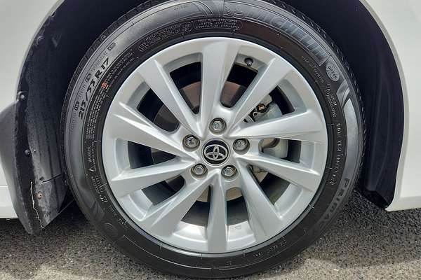 2024 Toyota Camry Ascent AXVH70R